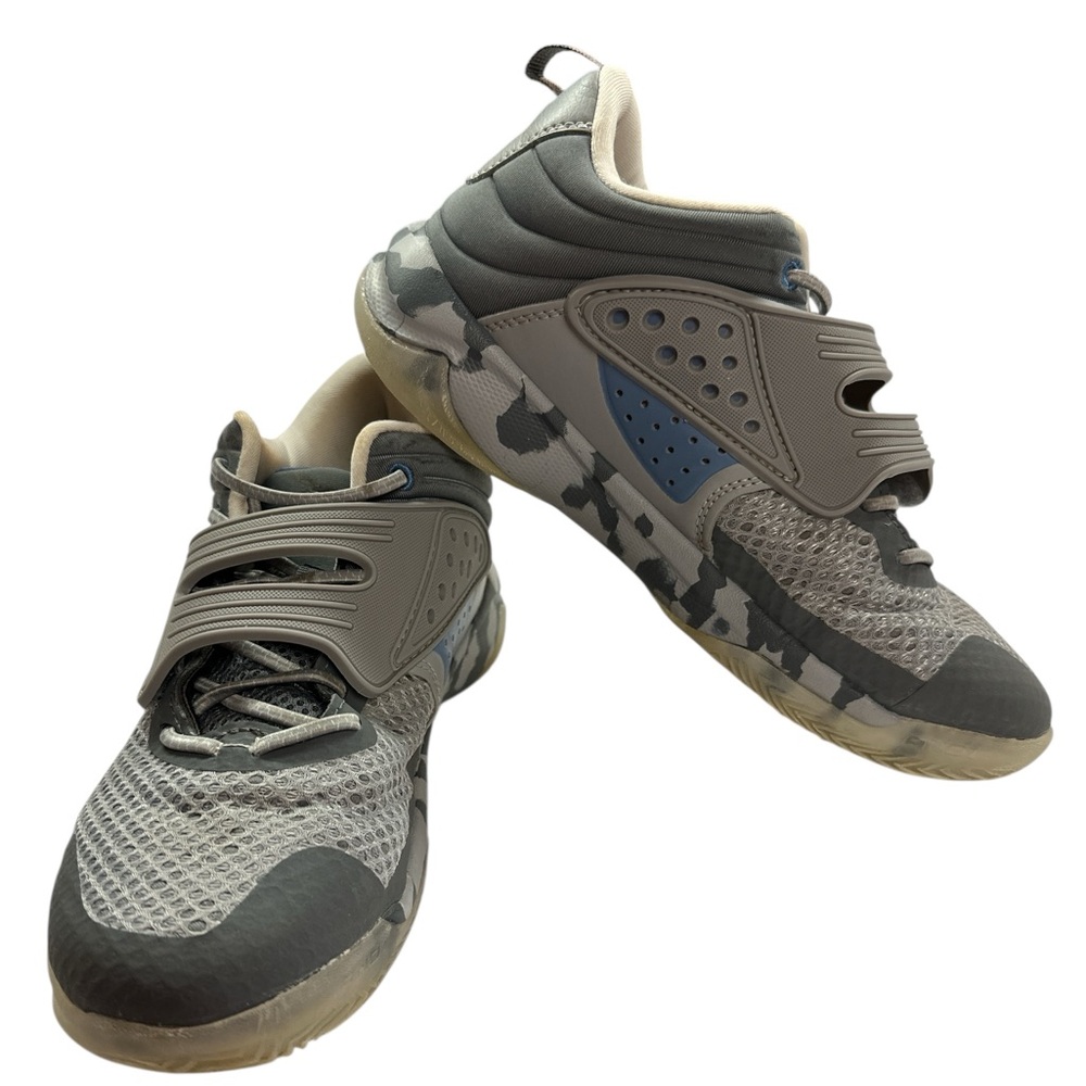 AND1 Boys' Gray Camo Basketball Casual Sneakers